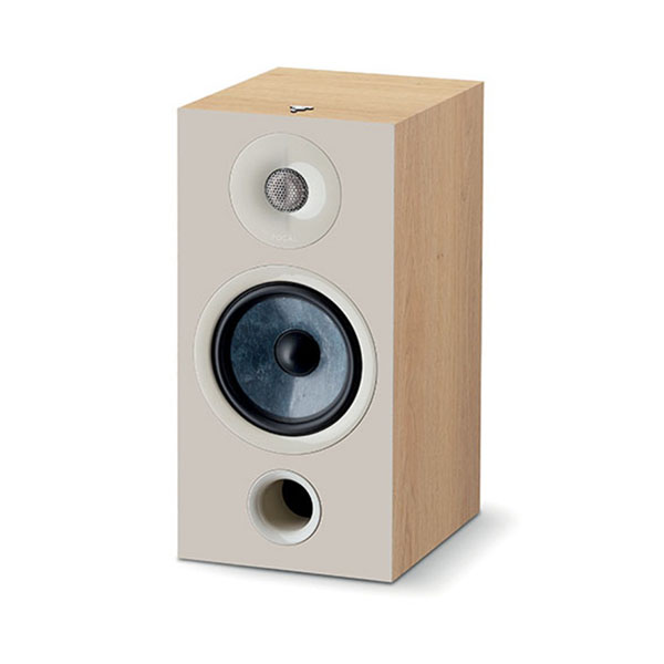 FOCAL Chora 806 Light Wood