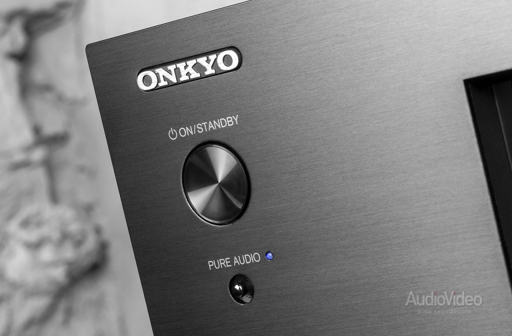 Onkyo_TX-RZ50_697.jpg