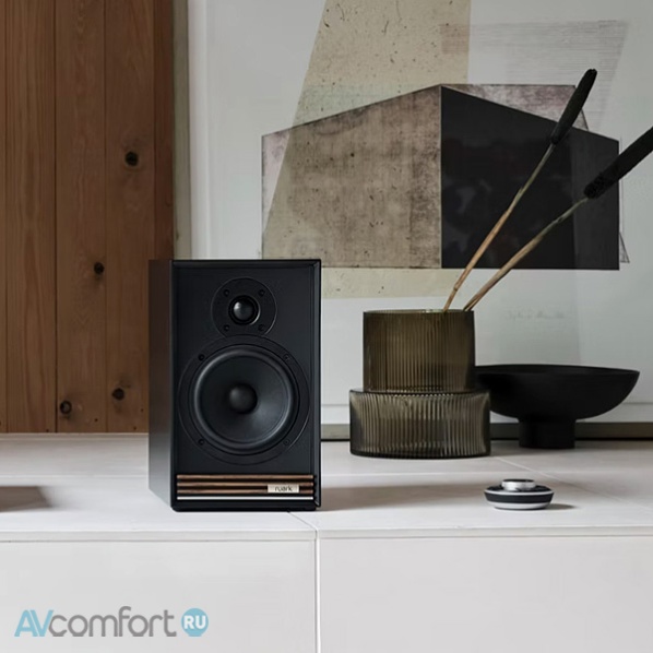 Ruark Audio Sabre-R Bookshelf Speakers Black