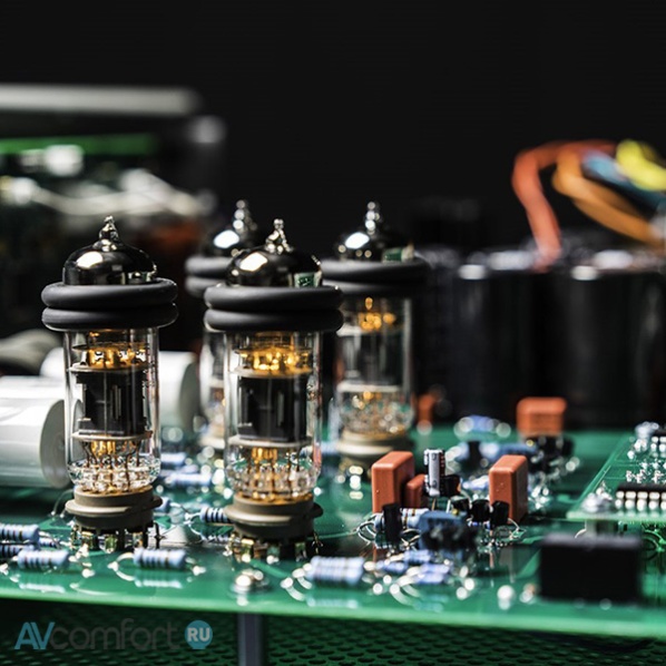 Audio Research LS 28SE Silver