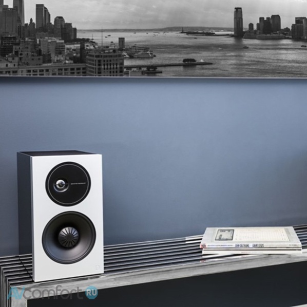Definitive Technology Demand D9 Black