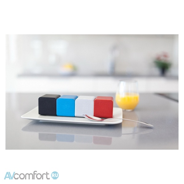 NuForce CUBE Blue