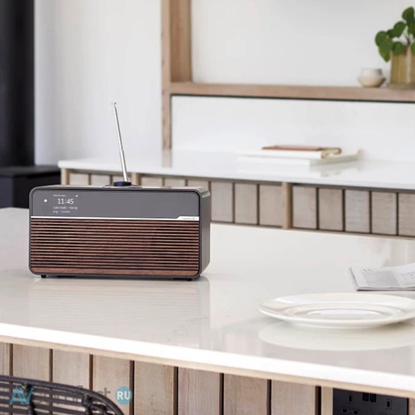 Ruark Audio R2 MK4 Light Cream